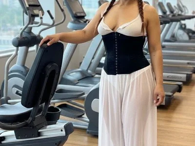 kora__65 Small Tits webcam from Colombia