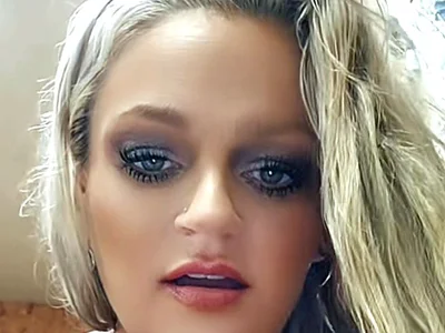 Southern_Bella Curvy webcam from United States